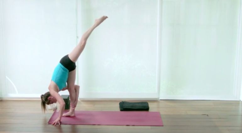 10 Yoga Poses For Long, Sexy Legs Hero Image
